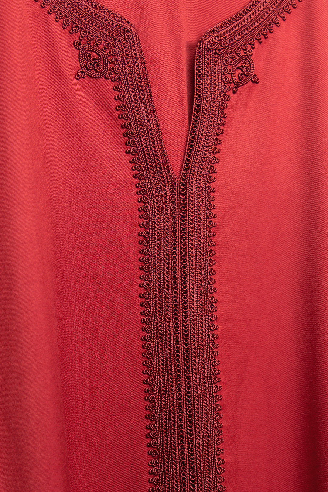 Gandora Gabardine Red Details Shot